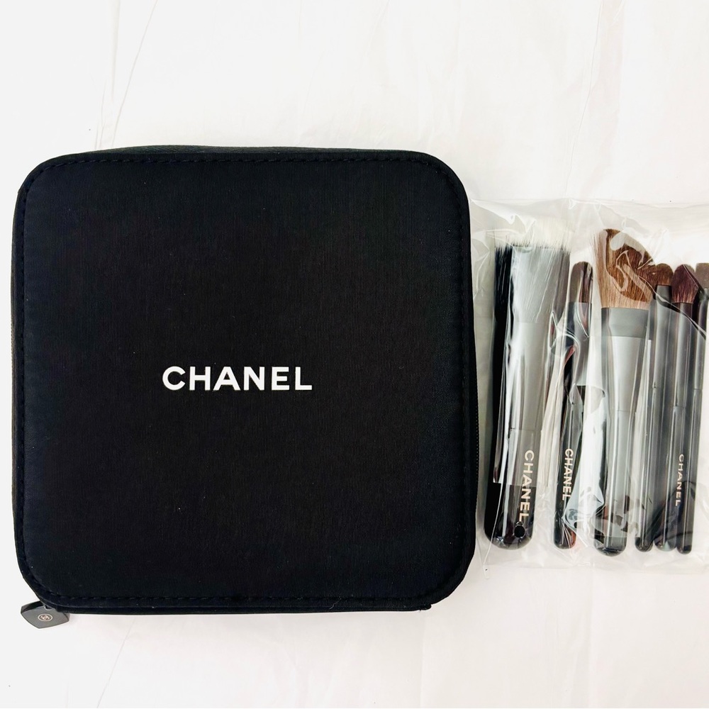 CHANEL Les Mini De Chanel Brush Set 6pcs New Sealed Authentic with Case